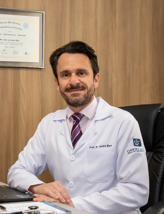Consulta com<br>Dr. André Moro